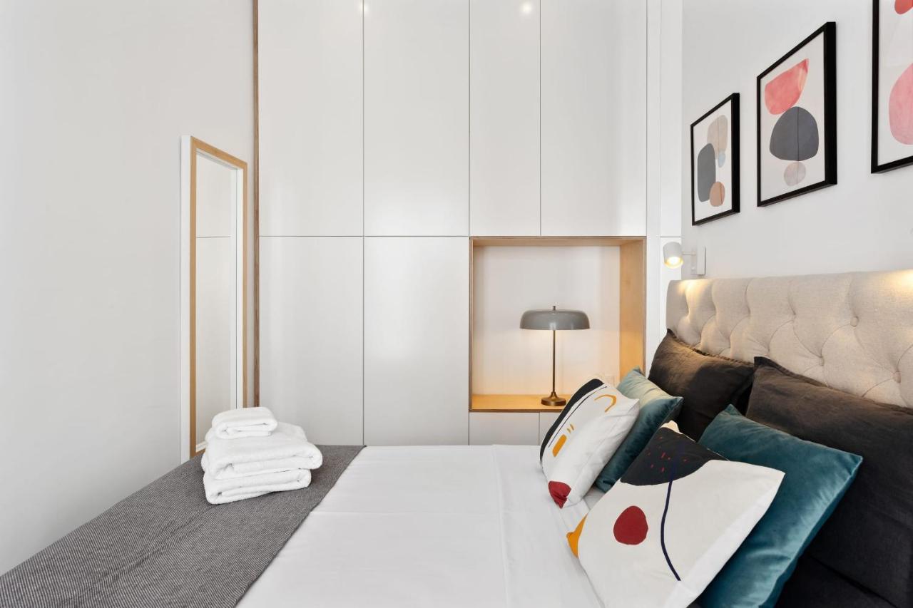 Modern 1 Bedroom Apartment Near Lavapies Madrid Exterior photo